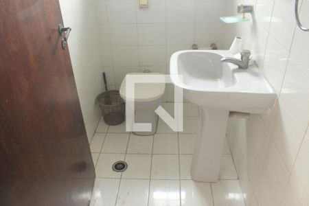 Apartamento para alugar com 400m², 3 quartos e sem vagaLavabo
