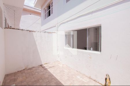 Casa à venda com 123m², 3 quartos e 2 vagas Casa à venda com 123m², 3 quartos e 2 vagasQuintal