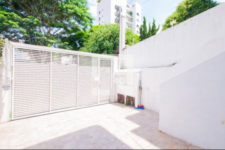 Casa à venda com 123m², 3 quartos e 2 vagas Casa à venda com 123m², 3 quartos e 2 vagasEntrada