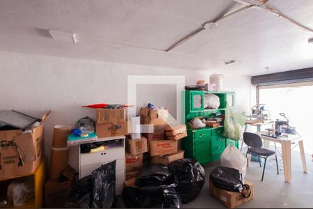 Casa à venda com 123m², 3 quartos e 2 vagas Casa à venda com 123m², 3 quartos e 2 vagasGaragem