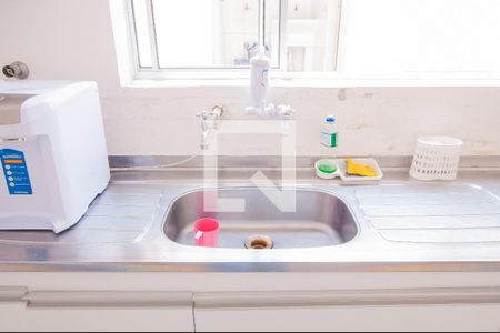 Casa à venda com 123m², 3 quartos e 2 vagas Casa à venda com 123m², 3 quartos e 2 vagasCozinha