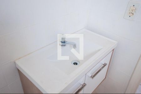 Casa à venda com 123m², 3 quartos e 2 vagas Casa à venda com 123m², 3 quartos e 2 vagasBanheiro da Suíte