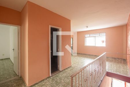 Sala de casa para alugar com 2 quartos, 80m² em Campo Grande, Rio de Janeiro