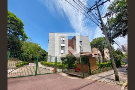 Apartamento à venda com 54m², 2 quartos e 1 vaga Apartamento à venda com 54m², 2 quartos e 1 vagaFachada do Predio e Portaria