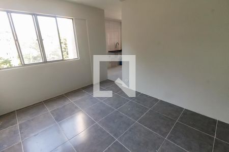 Sala de apartamento para alugar com 2 quartos, 45m² em Jardim Catanduva, São Paulo