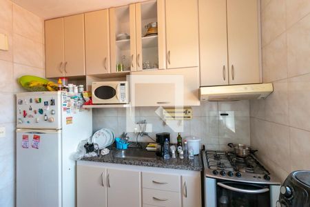 Apartamento à venda com 65m², 2 quartos e 1 vaga Apartamento à venda com 65m², 2 quartos e 1 vagaCozinha e Área de Serviço
