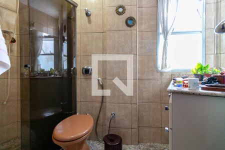 Apartamento à venda com 65m², 2 quartos e 1 vaga Apartamento à venda com 65m², 2 quartos e 1 vagaBanheiro Social