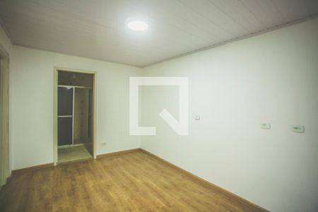 Casa à venda com 118m², 4 quartos e 2 vagas Casa à venda com 118m², 4 quartos e 2 vagasQuarto de Serviço