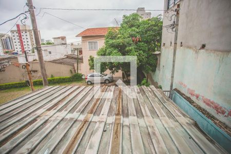 Casa à venda com 118m², 4 quartos e 2 vagas Casa à venda com 118m², 4 quartos e 2 vagasVista