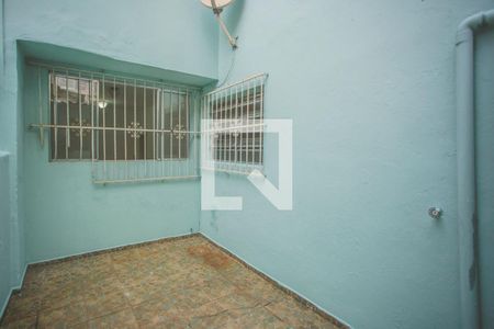 Casa à venda com 118m², 4 quartos e 2 vagas Casa à venda com 118m², 4 quartos e 2 vagasQuintal