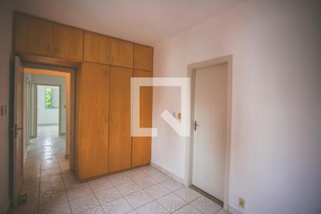 Casa à venda com 118m², 4 quartos e 2 vagas Casa à venda com 118m², 4 quartos e 2 vagasSuíte