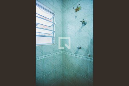 Casa à venda com 118m², 4 quartos e 2 vagas Casa à venda com 118m², 4 quartos e 2 vagasBanheiro 2