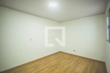 Casa à venda com 118m², 4 quartos e 2 vagas Casa à venda com 118m², 4 quartos e 2 vagasQuarto de Serviço