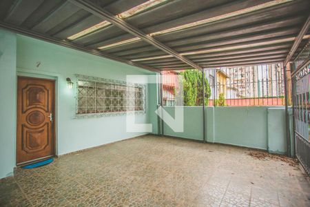 Casa à venda com 118m², 4 quartos e 2 vagas Casa à venda com 118m², 4 quartos e 2 vagasGaragem