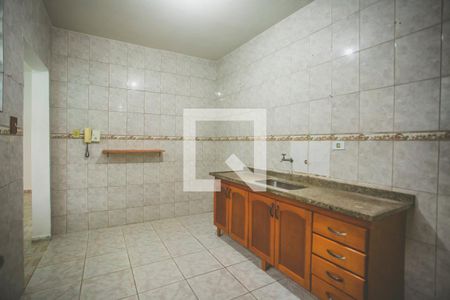 Casa à venda com 118m², 4 quartos e 2 vagas Casa à venda com 118m², 4 quartos e 2 vagasCozinha