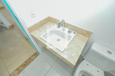 Apartamento à venda com 134m², 3 quartos e 2 vagasDetalhe Banheiro Corredor 