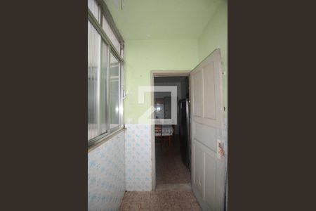 Apartamento à venda com 75m², 2 quartos e 1 vagaÁrea de Serviço