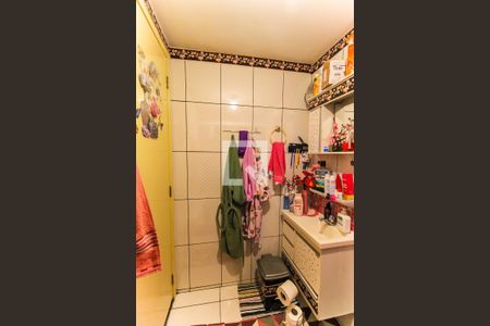 Apartamento à venda com 60m², 2 quartos e 1 vaga Apartamento à venda com 60m², 2 quartos e 1 vagaBanheiro