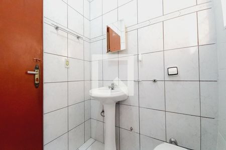 Casa à venda com 319m², 4 quartos e 5 vagasBanheiro da Suíte