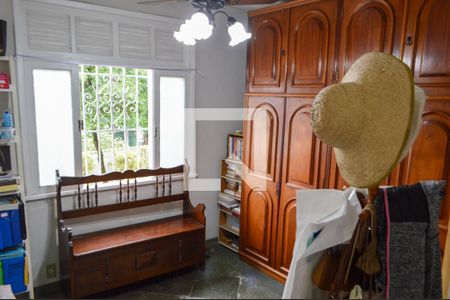 Casa à venda com 650m², 5 quartos e 5 vagas Casa à venda com 650m², 5 quartos e 5 vagasSuíte 2