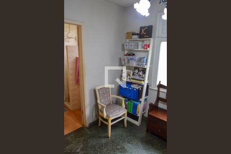 Casa à venda com 650m², 5 quartos e 5 vagas Casa à venda com 650m², 5 quartos e 5 vagasSuíte 2