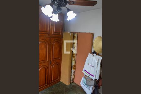 Casa à venda com 650m², 5 quartos e 5 vagas Casa à venda com 650m², 5 quartos e 5 vagasSuíte 2