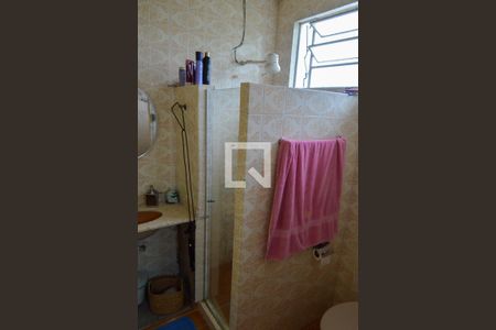 Casa à venda com 650m², 5 quartos e 5 vagas Casa à venda com 650m², 5 quartos e 5 vagasBanheiro da Suíte 2