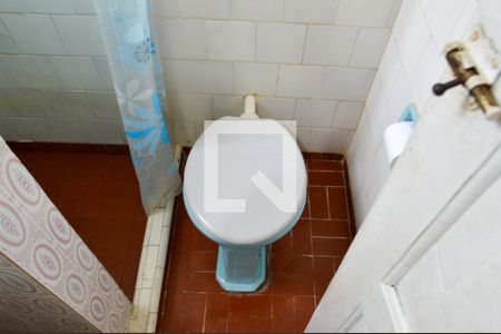 Casa à venda com 650m², 5 quartos e 5 vagas Casa à venda com 650m², 5 quartos e 5 vagasBanheiro de serviço