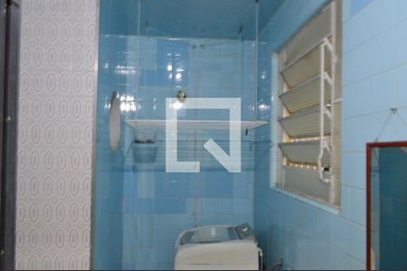 Casa à venda com 650m², 5 quartos e 5 vagas Casa à venda com 650m², 5 quartos e 5 vagasÁrea de Serviço