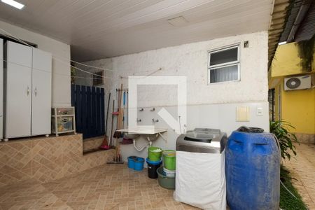 Casa à venda com 130m², 4 quartos e 1 vaga Casa à venda com 130m², 4 quartos e 1 vagaÁrea de Serviço