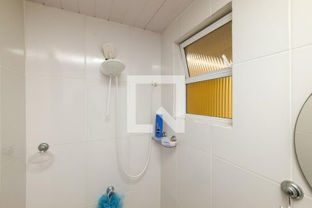 Casa à venda com 130m², 4 quartos e 1 vaga Casa à venda com 130m², 4 quartos e 1 vagaBanheiro de serviço