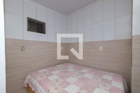 Casa à venda com 130m², 4 quartos e 1 vaga Casa à venda com 130m², 4 quartos e 1 vagaQuarto de Serviço