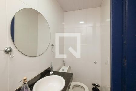 Casa à venda com 130m², 4 quartos e 1 vaga Casa à venda com 130m², 4 quartos e 1 vagaBanheiro de serviço