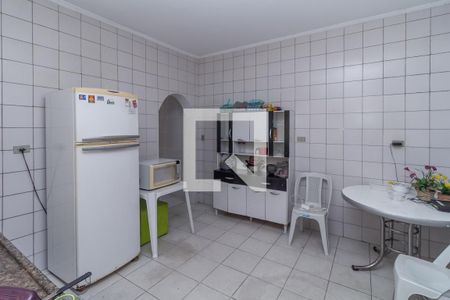 Casa à venda com 192m², 5 quartos e 2 vagas Casa à venda com 192m², 5 quartos e 2 vagasCasa 2 -Cozinha