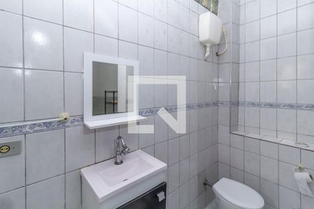 Casa à venda com 192m², 5 quartos e 2 vagas Casa à venda com 192m², 5 quartos e 2 vagasCasa 2 -Banheiro da Suíte