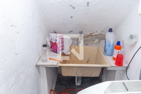 Casa à venda com 192m², 5 quartos e 2 vagas Casa à venda com 192m², 5 quartos e 2 vagasCasa 2 -Área de Serviço