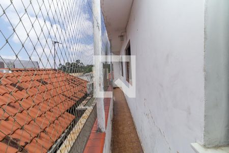 Casa à venda com 192m², 5 quartos e 2 vagas Casa à venda com 192m², 5 quartos e 2 vagasCasa 1 -Corredor Externo