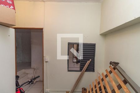 Casa à venda com 192m², 5 quartos e 2 vagas Casa à venda com 192m², 5 quartos e 2 vagasCasa 2 -Quarto 1