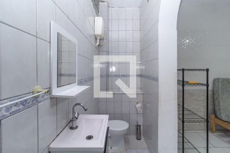 Casa à venda com 192m², 5 quartos e 2 vagas Casa à venda com 192m², 5 quartos e 2 vagasCasa 2 -Banheiro da Suíte