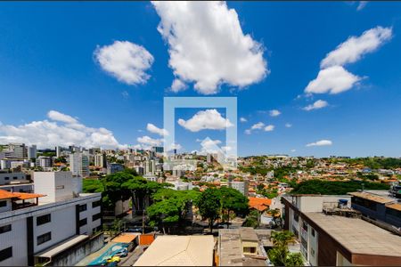 Apartamento à venda com 110m², 3 quartos e 1 vaga Apartamento à venda com 110m², 3 quartos e 1 vagaVista