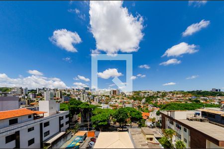 Apartamento à venda com 110m², 3 quartos e 1 vaga Apartamento à venda com 110m², 3 quartos e 1 vagaVista