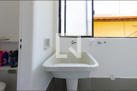 Apartamento à venda com 110m², 3 quartos e 1 vaga Apartamento à venda com 110m², 3 quartos e 1 vagaÁrea de serviço