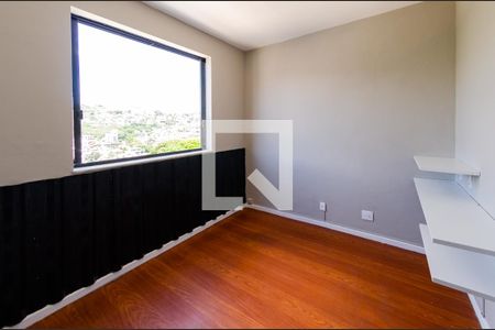Apartamento à venda com 110m², 3 quartos e 1 vaga Apartamento à venda com 110m², 3 quartos e 1 vagaSuíte