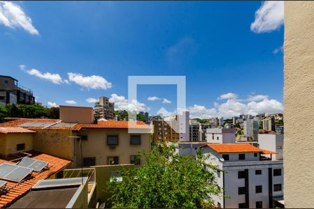 Apartamento à venda com 110m², 3 quartos e 1 vaga Apartamento à venda com 110m², 3 quartos e 1 vagaVista