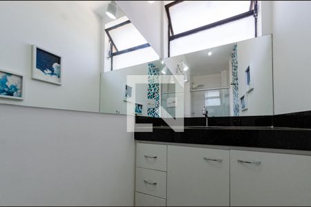 Apartamento à venda com 110m², 3 quartos e 1 vaga Apartamento à venda com 110m², 3 quartos e 1 vagaBanheiro suíte