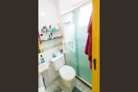 Apartamento à venda com 232m², 3 quartos e 2 vagas Apartamento à venda com 232m², 3 quartos e 2 vagasBanheiro do Quarto 2