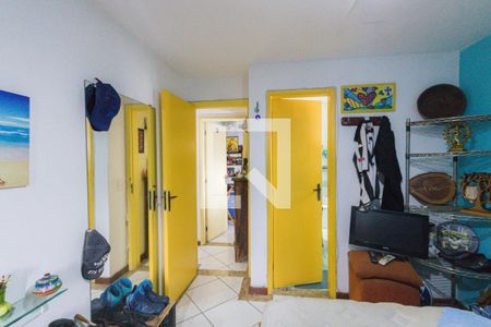 Apartamento à venda com 232m², 3 quartos e 2 vagas Apartamento à venda com 232m², 3 quartos e 2 vagasQuarto 2 - Suíte