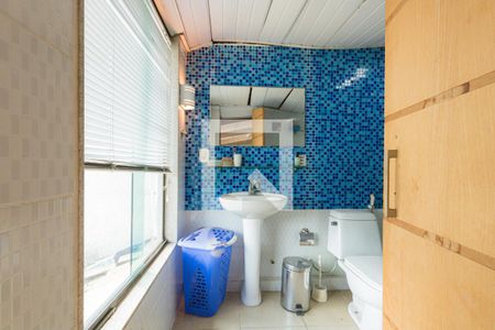 Apartamento à venda com 232m², 3 quartos e 2 vagas Apartamento à venda com 232m², 3 quartos e 2 vagasBanheiro do Quarto 3