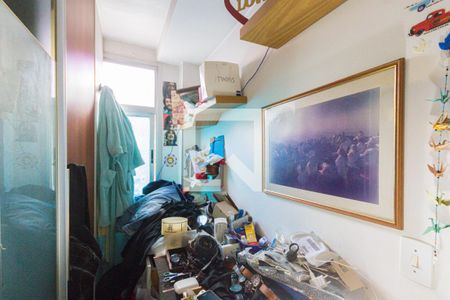 Apartamento à venda com 232m², 3 quartos e 2 vagas Apartamento à venda com 232m², 3 quartos e 2 vagasQuarto 1 - Escritório