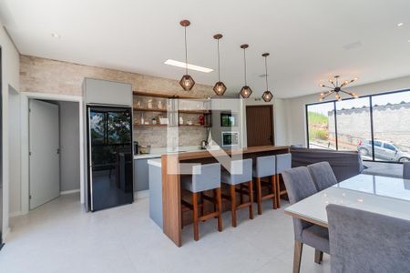 Sala/Cozinha de casa para alugar com 4 quartos, 280m² em Centro, São José